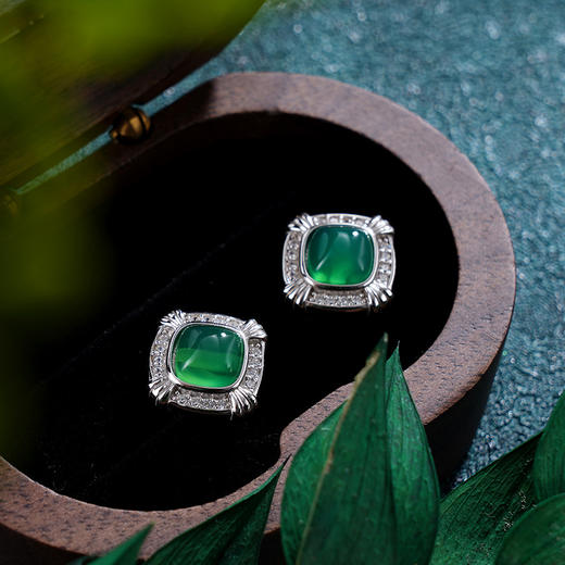 子佩集S925银玉髓【晴光】耳钉【ED020970】纯银绿玉髓2405 商品图1