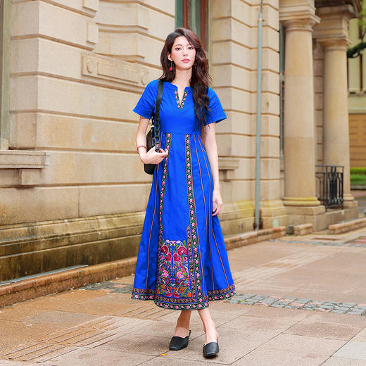 蓝色超好看 | 花意深短袖清马面连衣裙 | 现货加急发 商品图2