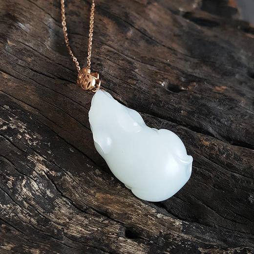 【天然正品】AU750精品玫瑰金镶天然金钱鼠造型且末料结构细和田玉（机敏、招财）吊坠项链170524TJ09 商品图1