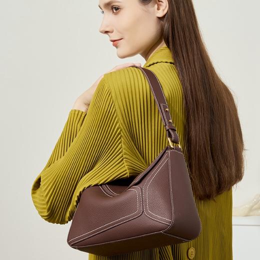 时尚实用头层牛皮单肩腋下包斜挎包 商品图1