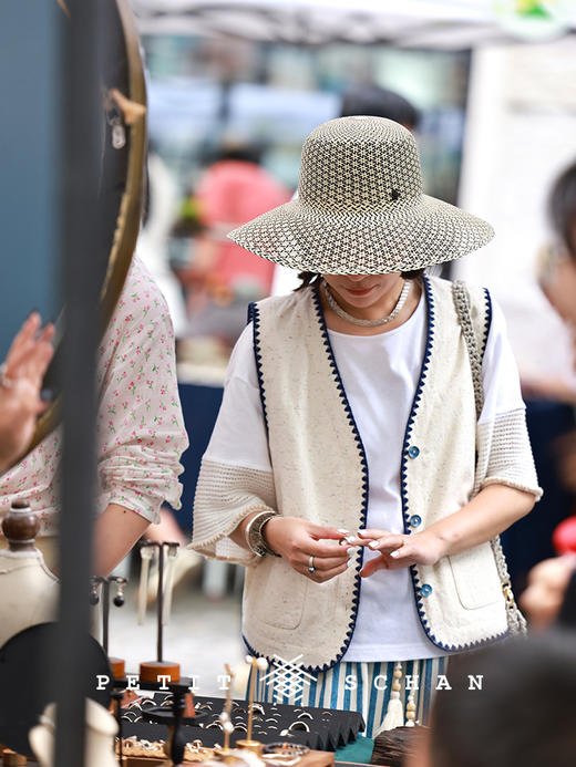 PETIT SCHAN小闪 CLO#514 Random romance 随机的浪漫 纯棉彩点色织贝壳绣文艺马甲 商品图1