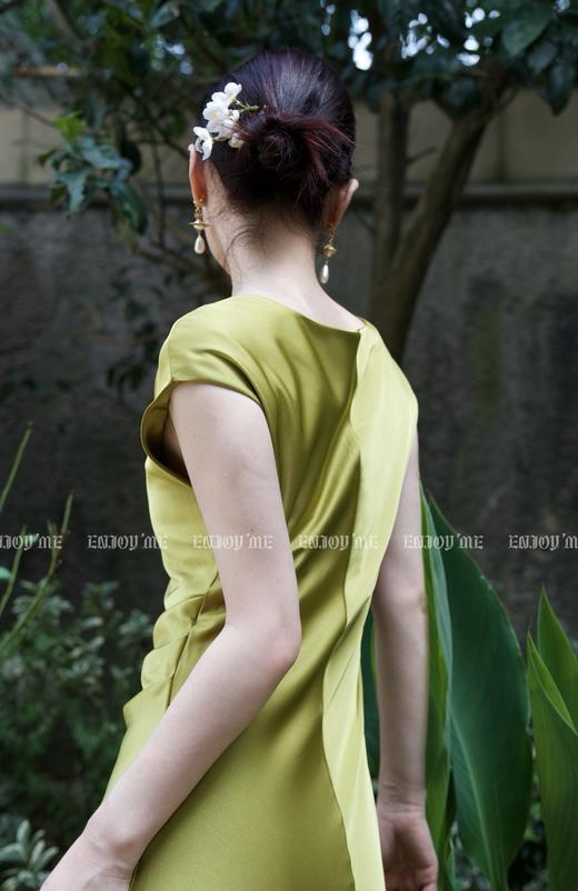 【门店同款】ENJOY夏季云敛-步步“升”花褶皱旗袍 158044599 商品图7