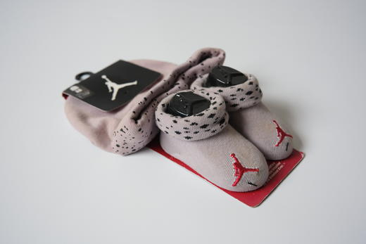 JORDAN乔丹配饰中性new born帽袜套装水泥灰73349BO132K416-12 商品图2