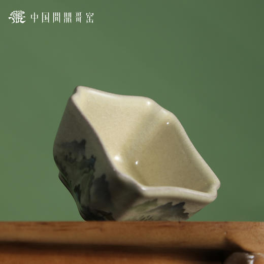 问鼎哥窑精工款四方杯(湖光山色)（缺货） 商品图1