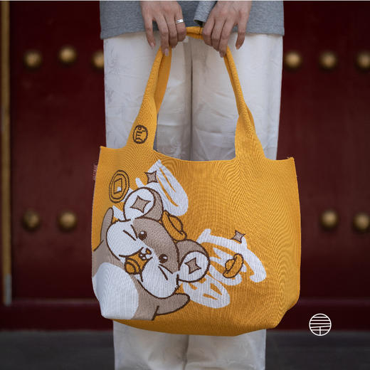 万物三千 | 吐宝鼠聚财单肩包 商品图1