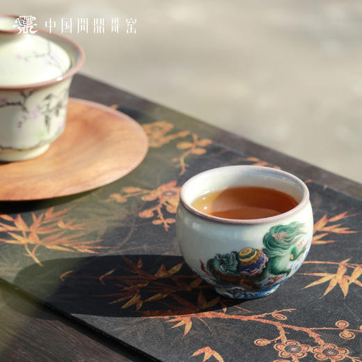 问鼎哥窑精工款云澜杯(狮舞如飞)（缺货） 商品图1