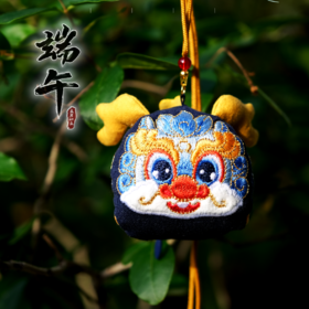 端午长夏药香包🌿避秽祛湿，充养正气，组方为蕲艾草薄荷菖蒲等，香囊特别适合在空气混杂，心烦多虑的时候使用