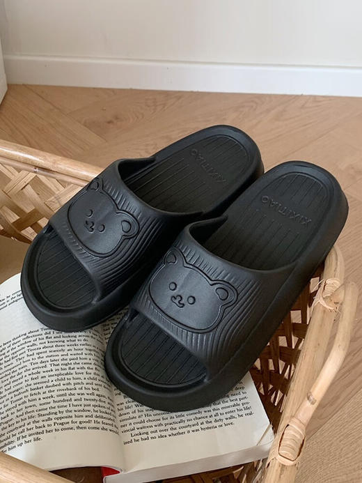 软萌可爱小熊拖鞋男女室内居家防滑踩屎感情侣夏季夏凉拖鞋 商品图8