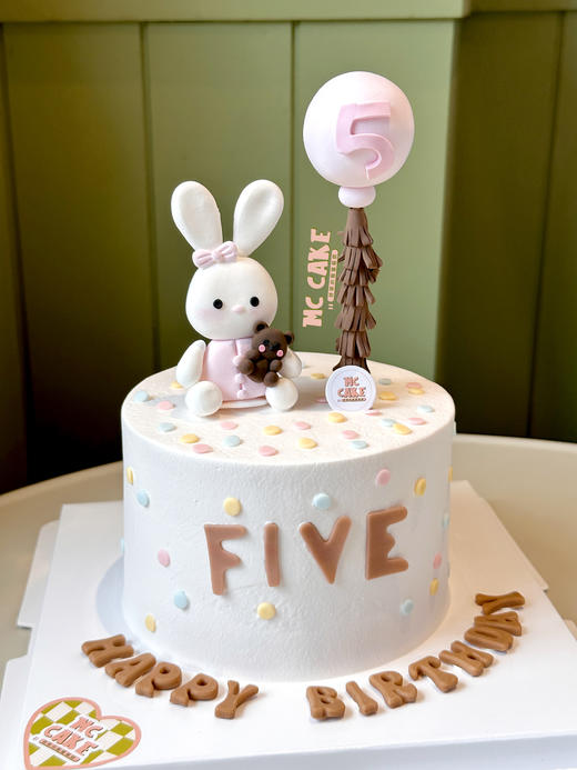小兔子气球玩偶定制蛋糕 商品图0