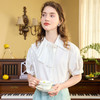 两三事风浪叠起2024夏新款复古风琴褶不对称翻领珍珠扣白色衬衫女 商品缩略图3