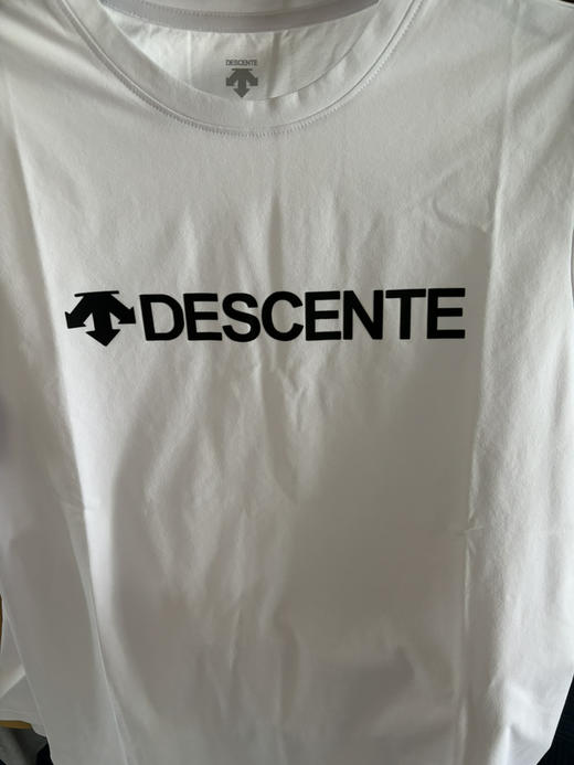 【6月19日 上午11:30  秒杀】 最后一批到货 D家 男士 修身版 速干 短袖圆领 T恤 修身版 喜欢宽松 入大1码 商品图3