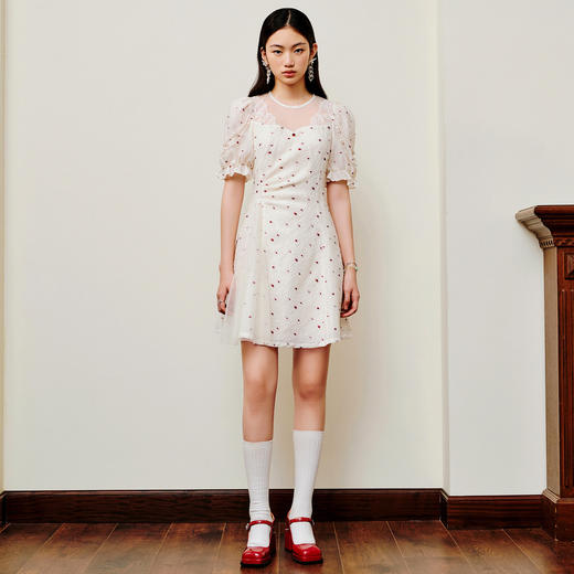 甜美复古感小红心提花泡泡袖连衣裙怦然心动裙小白娃娃裙MS88DR303D20 商品图2