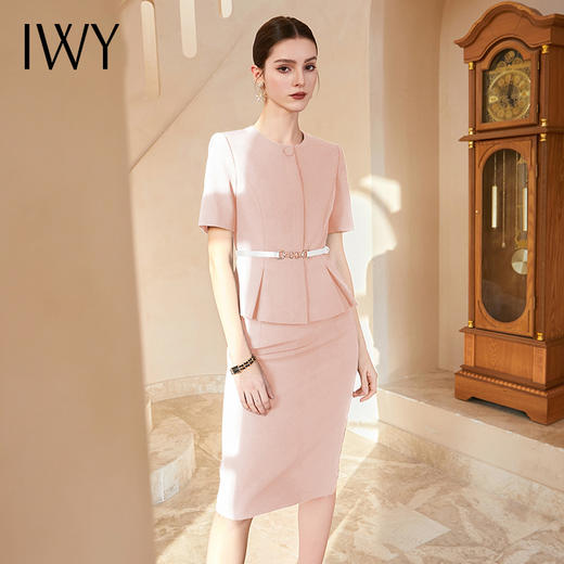 IWY/粉色西装套装裙职业装两件套女夏短袖西服收腰高级感医美工装CS1974 商品图1