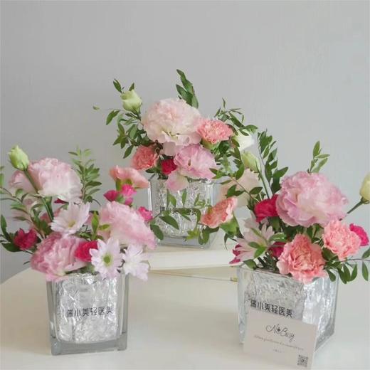 粉色系方缸桌花 商品图0