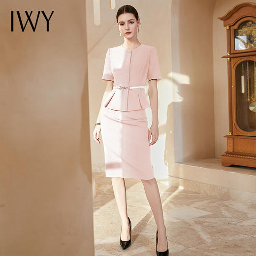 IWY/粉色西装套装裙职业装两件套女夏短袖西服收腰高级感医美工装CS1974 商品图4