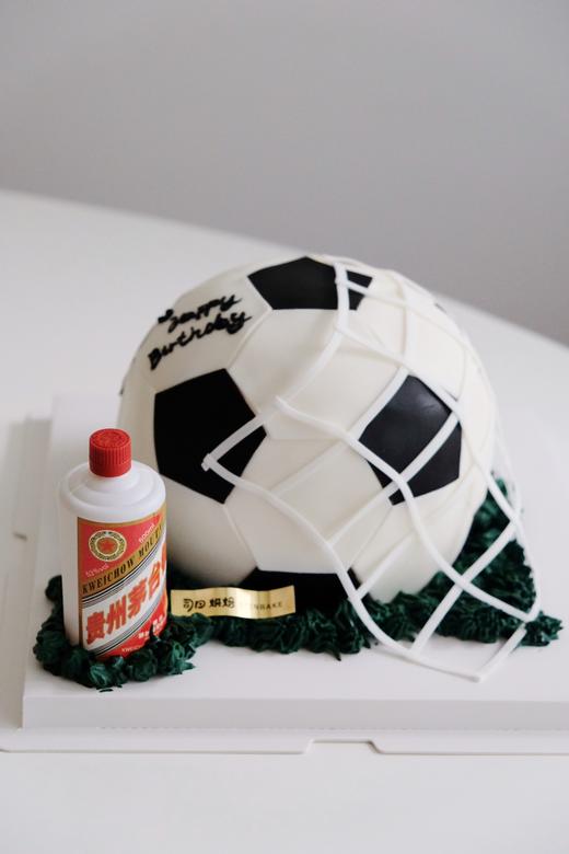 足球和茅台 商品图0