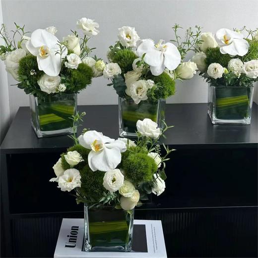 白绿色系方缸桌花 商品图0