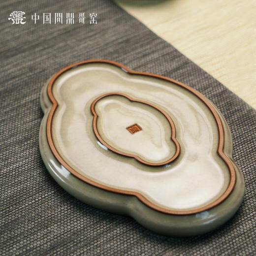 问鼎哥窑致巧款吉禄壶承（烟波水绿）（缺货） 商品图4