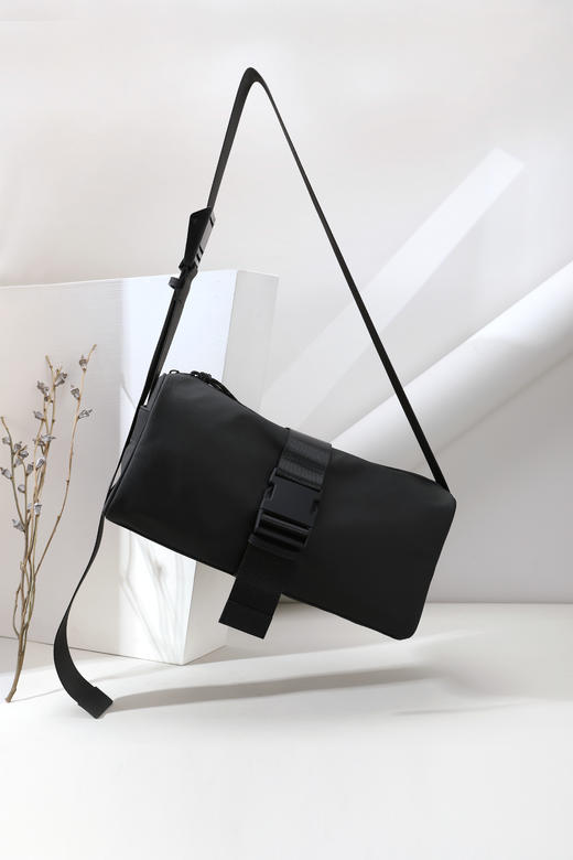 皮尔卡丹斜挎包男款多功能斜挎包男士斜挎包男生单肩包男款运动 商品图0