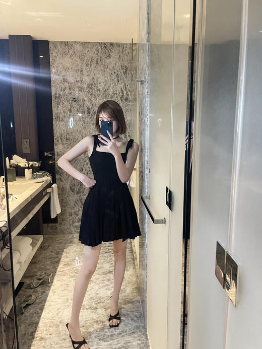 清仓捡漏 LINCHAOZHANG 【宫廷花园】赫本风经典小黑裙 公主裙LL240237A 商品图0