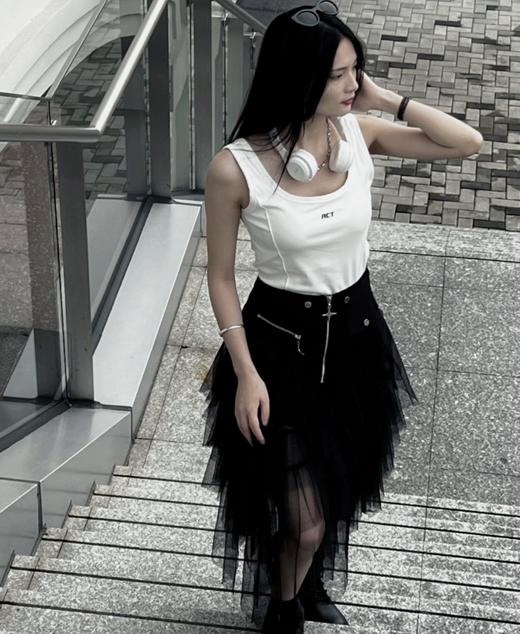 3-17GD腰头设计链性拼接网纱长半裙40515（黑） 夏季 142170110321 商品图1