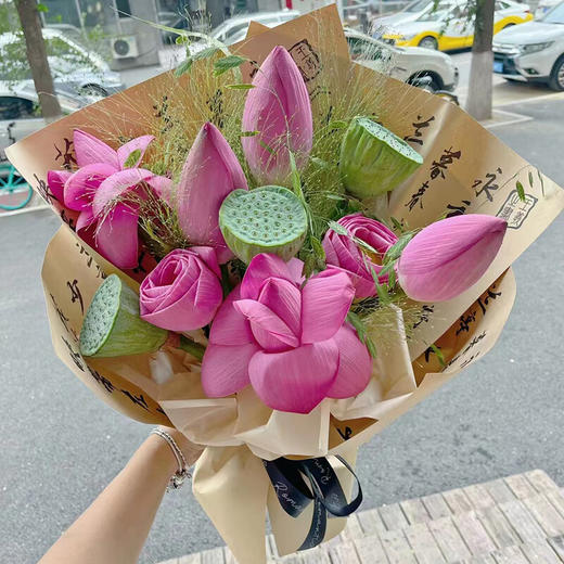 【两小时达】荷花莲花莲蓬睡莲供佛玫瑰花混搭花束生日鲜花速递端午礼物 商品图2