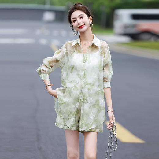今年流行漂亮防晒衬衫两件套，洋气显瘦减龄短裤套装HR-ASLZ678 商品图0