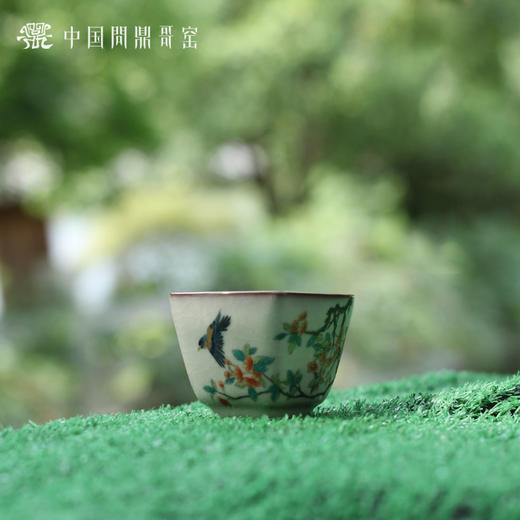 问鼎哥窑致巧款方潭杯（春红飞莺） 商品图0