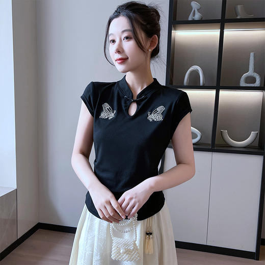 【短袖T恤女】夏季新款 新中式修身盘扣针织衫 国风褶皱收腰甜美上衣  商品图5