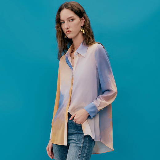 EITIE爱特爱夏季新款时尚个性扎染撞色印花衬衫上衣女7409112 商品图2