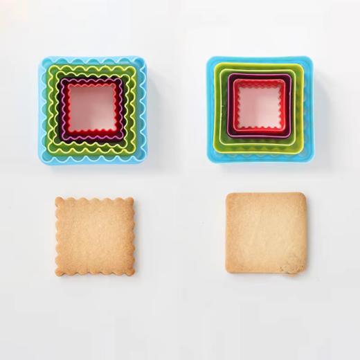 塑料花边正方饼干模5入 颜色随机 两边可用光级牙级切模 烘焙模具 商品图1
