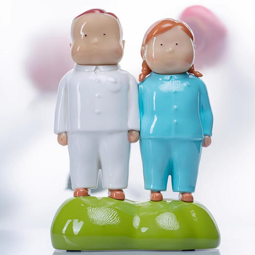 稀奇《高岗上-纯真时代》轻奢创意情侣桌面艺术摆件装饰品礼物 商品图0