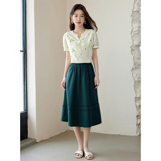 【专属特价】熙世界天丝刺绣衬衫短袖2025夏季新款宽松清新文艺洋气小衫上衣 商品图4