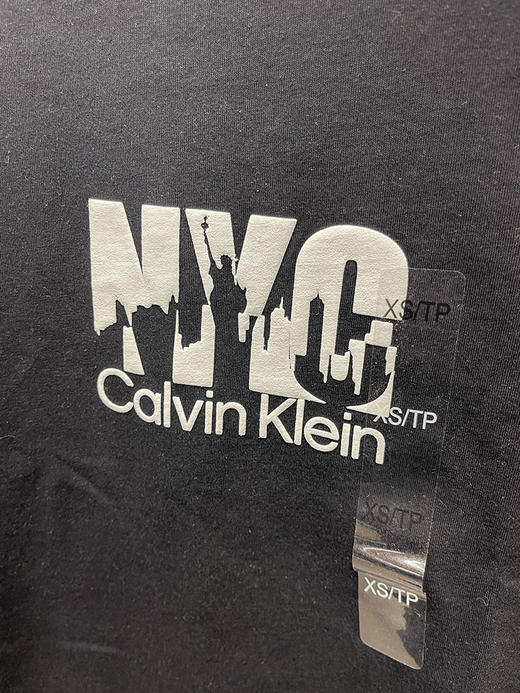 Calvin Klein/CK 男士圆领创意印花纯棉透气舒适休闲短袖T恤 商品图1