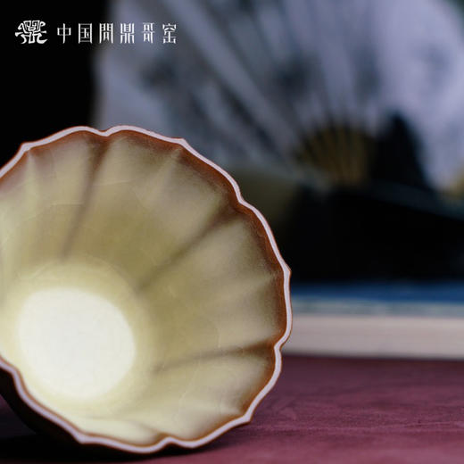 问鼎哥窑瓜棱杯 （玉兰）（缺货） 商品图1