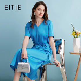 EITIE爱特爱夏季新款V领时尚优雅连衣裙7407160