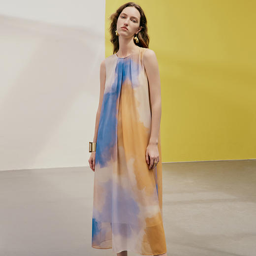 EITIE爱特爱夏季新款时尚个性扎染撞色印花无袖连衣裙女7407162 商品图2