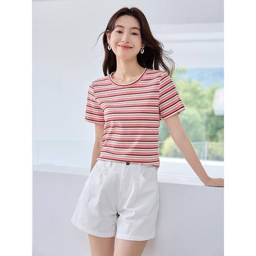 【专属特价】熙世界多巴胺条纹t恤女短袖2025夏季薄款针织体恤圆领正肩上衣 商品图1