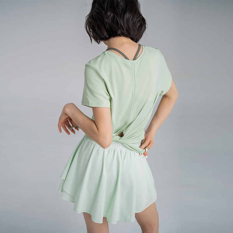 【凉感纱线】后开叉透气罩衫短袖 冰感爽滑网孔面料 透气排汗