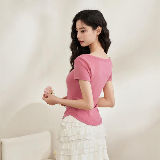 西遇白色U领正肩简约短袖女新款通勤基础修身T粉色绿色D0740371/V0050524 商品图4