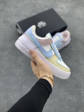 耐克空军拼接马卡龙独角兽中低帮女板鞋