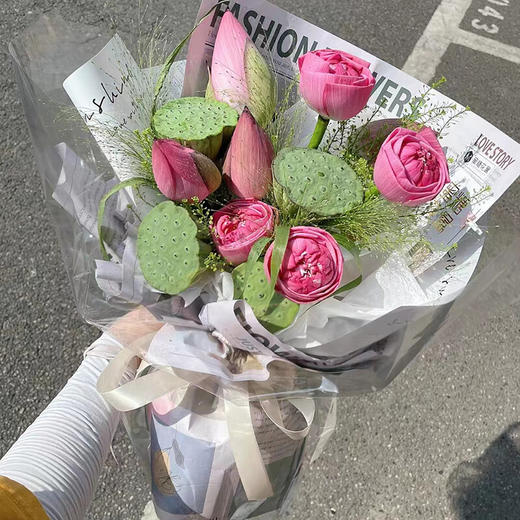 【两小时达】荷花莲花莲蓬睡莲供佛玫瑰花混搭花束生日鲜花速递端午礼物 商品图5
