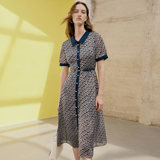 EITIE爱特爱夏季新款时尚显瘦气质撞色印花连衣裙7407135 商品图4