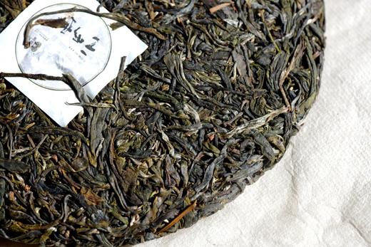 彩农茶·小户赛红土地｜2024年头春古树纯料圆茶 商品图4