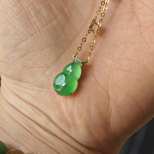 玻璃种满绿葫芦套链 商品图2