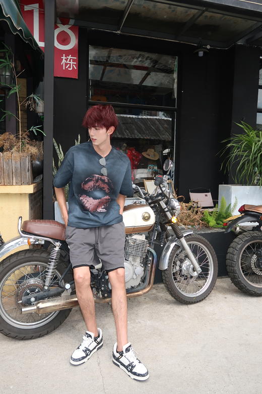 W420912066复古嘴唇印花短袖T恤 商品图4