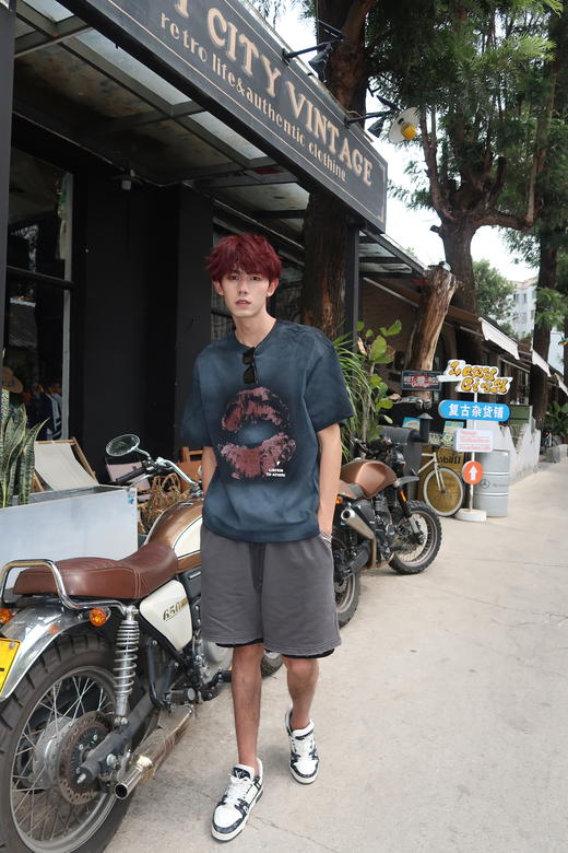 W420912066复古嘴唇印花短袖T恤 商品图5