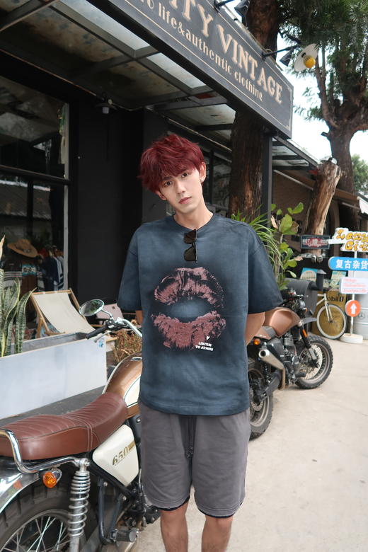 W420912066复古嘴唇印花短袖T恤 商品图0