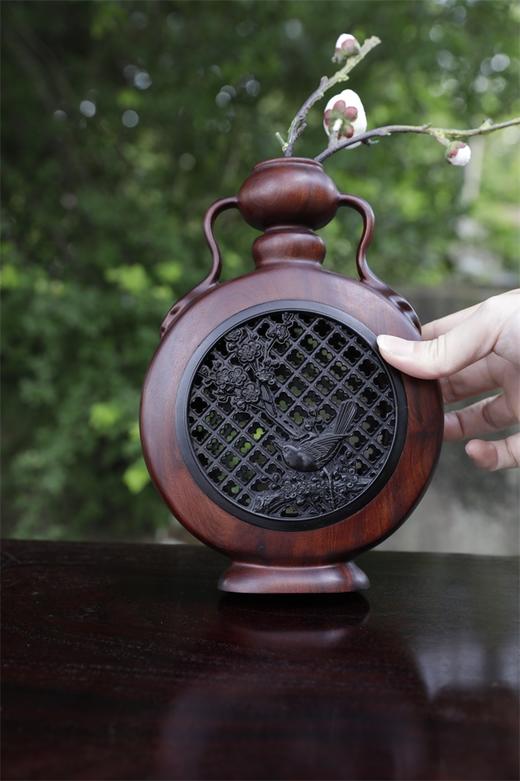 喜上梅梢°酸枝镶紫光檀大花瓶 商品图8