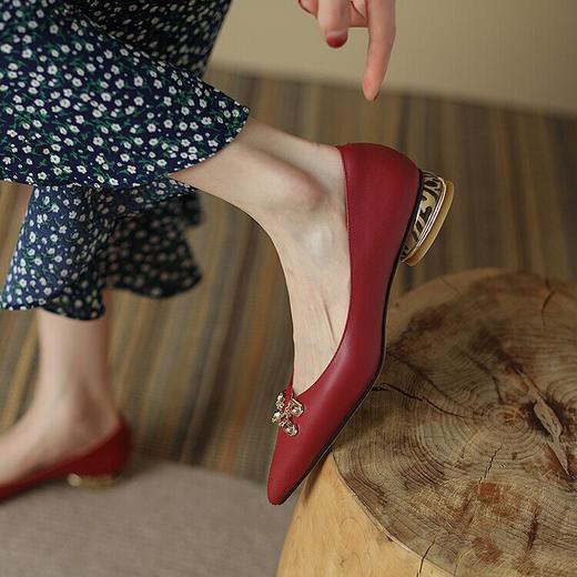 【预售5天】里外全皮仙女风豹纹低跟鞋春夏新款尖头单鞋女真皮金属扣件鞋HB&7001 商品图3